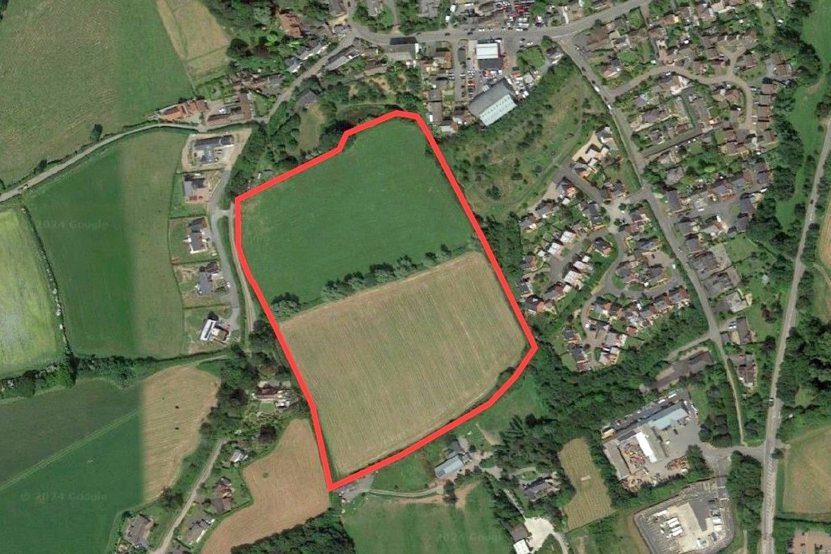 Plans to build over a hundred new homes in Herefordshire&rsquo;s smallest market town have been thrown out
