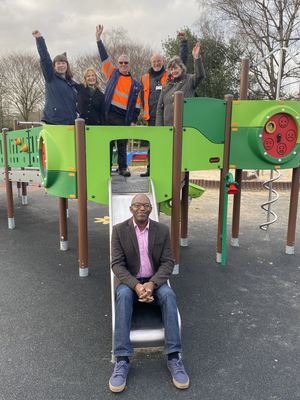 Rebecca Pichur, Cannock Chase Council, Cllr Valerie Jones, Cliff Ashwin, Park Keeper, Steve Clarke, Cannock Chase Council, Christine Salmon, Friends of Cannock Park with Cllr Garry Samuels at the Cannock Park play area. Image courtesy of Cannock Chas