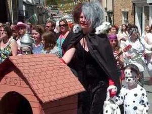 Supporting image for story: Town carnival cancelled - but organisers vow to return next summer