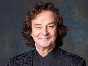 Supporting image for story: The Zombies' Colin Blunstone to play Bilston