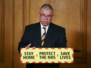 Supporting image for story: Vaccine rollout likened to football match in Van-Tam’s latest metaphor