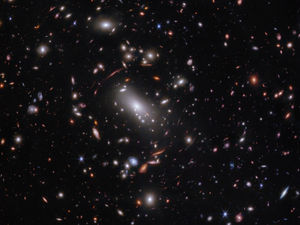 Supporting image for story: New images show galaxy forming that is similar in mass to young Milky Way