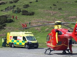 Supporting image for story: Crowd control and teams with ropes needed to help injured teen who fell at Shropshire beauty spot
