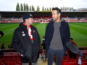 Supporting image for story: Ryan Reynolds gives Wrexham co-owner Rob McElhenney a urinal for his birthday