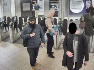 Supporting image for story: Prison boss ‘tricked by Fishmongers’ killer’s explanation for bomb-ruse coat’