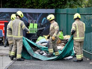 Supporting image for story: Live updates: Pensnett fire at Fens Pool Community Centre as fire service says 'it's believed this fire started deliberately'