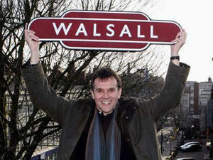 Supporting image for story: Steve Jenkins makes a new point