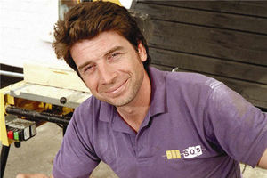 Nick Knowles