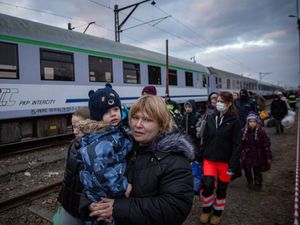 Supporting image for story: Ukraine: Putin faces ‘dramatic increased response’ if he uses chemical weapons