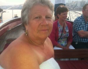 Donna's mother Linda Munday, who died from pancreatic cancer aged 60