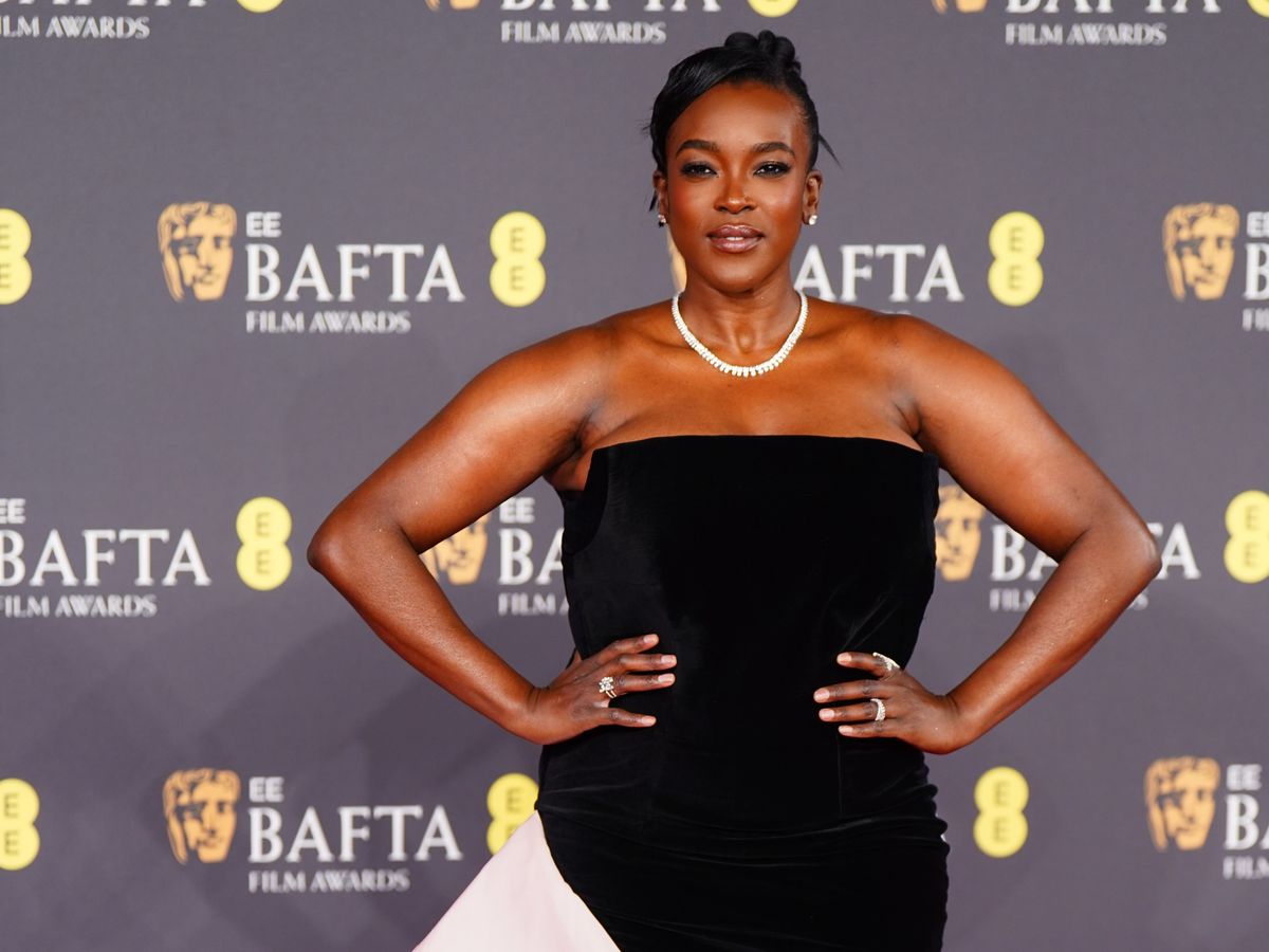 Wunmi Mosaku reveals pregnancy on Golden Globes red carpet Wunmi Mosaku reveals pregnancy on Golden Globes red carpet