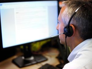 Supporting image for story: Broadband call centre waiting times almost double during pandemic – Ofcom