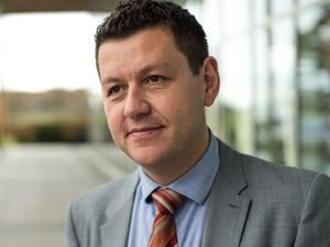 Supporting image for story: Surgeon appointed as professor in regenerative orthopaedics