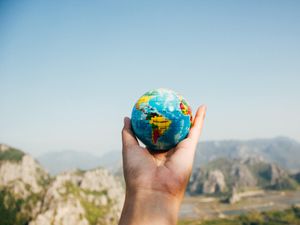 Supporting image for story: The alternative Seven Wonders: The Midland alternatives to dream spots across the globe