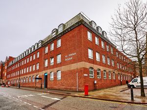 Supporting image for story: REI's £3.5m Wolverhampton office deal