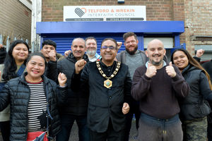 Mayor Raj Mehta joining dozens of volunteers serving meals and doing deliveries on Christmas Day