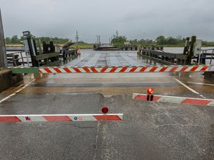 Supporting image for story: Fear of deadly storm surge as Hurricane Francine makes landfall in Louisiana