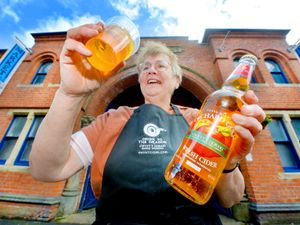 Supporting image for story: Cheers! Foodies turn out for Ellesmere festival - with pictures