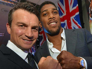 Supporting image for story: Knockout night out! Richie Woodhall meets Anthony Joshua