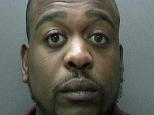 Supporting image for story: Passenger cost train bosses £10,000 by holding doors open