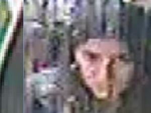 Supporting image for story: Teenagers hurt and threatened with a knife in attempted robbery - police issue image appeal