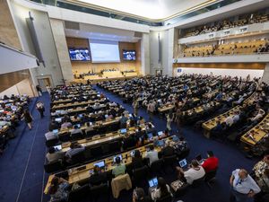Supporting image for story: Plastic pollution treaty talks in Geneva end without an agreement