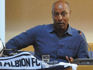 Supporting image for story: West Bromwich Albion legends plead with club to keep stripes