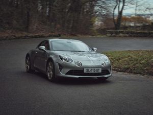 Supporting image for story: Alpine A110 Legende GT revealed as ‘most refined’ version yet
