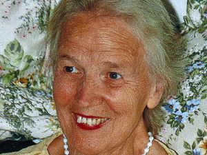 Supporting image for story: Tributes as former Shropshire teacher dies aged 92
