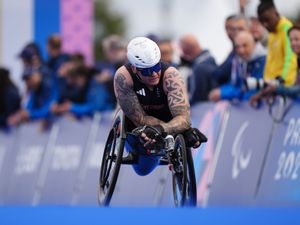 Supporting image for story: David Weir retires from Paralympics after missing out on T54 marathon medal