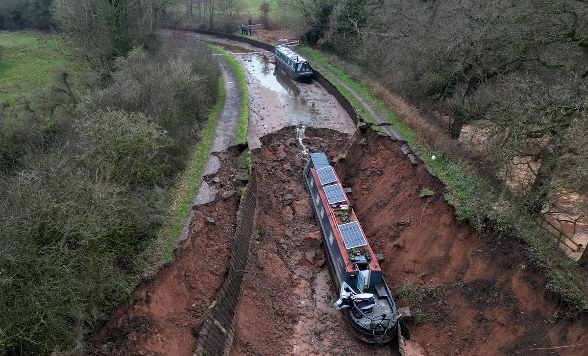 Whitchurch canal dammed off as investigations under way into cause of massive collapse