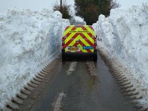 Supporting image for story: Shropshire weather: Road remains closed due to 'increasingly unstable' snow drifts
