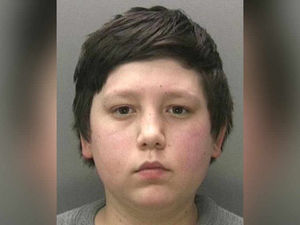 Supporting image for story: Police search for missing Welshpool teenager
