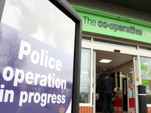 Supporting image for story: Off-duty Co-op worker hit over head with wine bottle