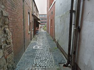 Supporting image for story: Man arrested for attempted murder after attack in Dudley alleyway