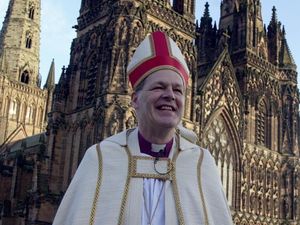Supporting image for story: Tributes paid to 'gentle and kind' former Bishop of Lichfield