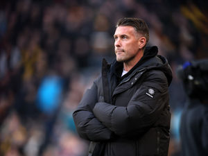 Supporting image for story: "We might change" - Wolves boss open to tactical switches