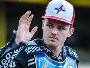 Supporting image for story: American duo secure pairs championship