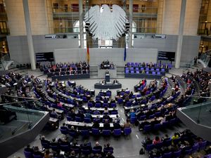 Supporting image for story: German opposition’s migration bill defeated amid row over far-right support