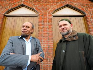Supporting image for story: Telford mosque opening doors for public to visit
