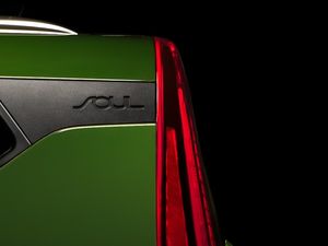 Supporting image for story: All-new Kia Soul crossover to debut at LA Motor Show
