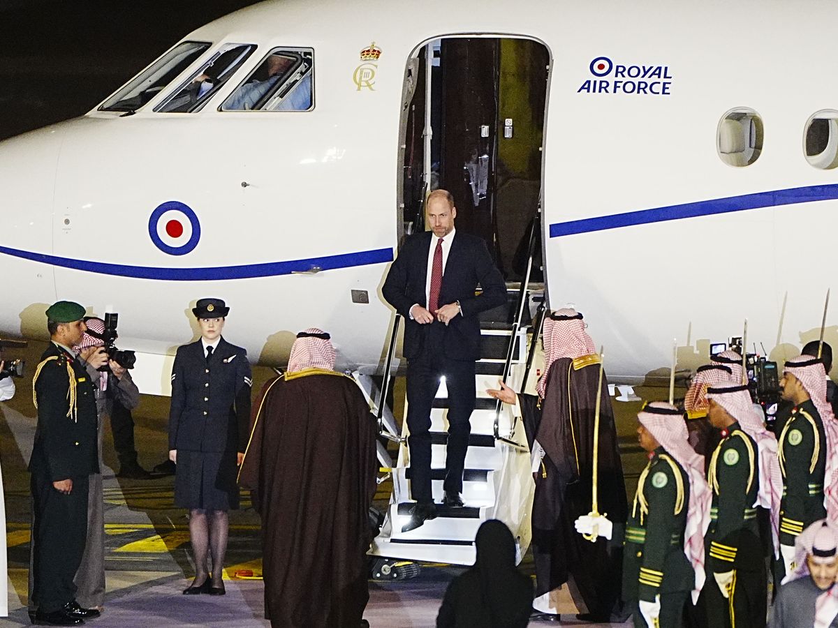 William arrives in Saudi Arabia for Crown Prince Mohammed bin Salman talks