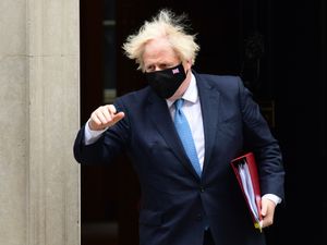 Supporting image for story: Boris Johnson escapes need to quarantine after meeting with Sajid Javid