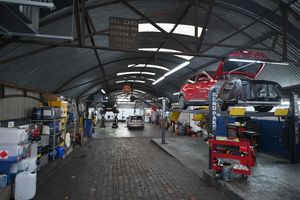 Bayliss Garages in Smethwick