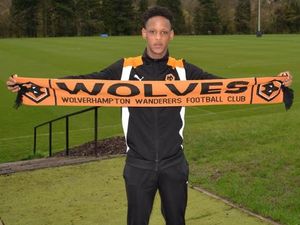 Supporting image for story: Wolves agree deals for teenage duo