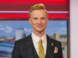 Supporting image for story: Weatherman generates online storm by drumming along to the BBC News theme