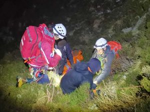 Supporting image for story: Warning after four walkers rescued by helicopter from popular Snowdonia hiking route