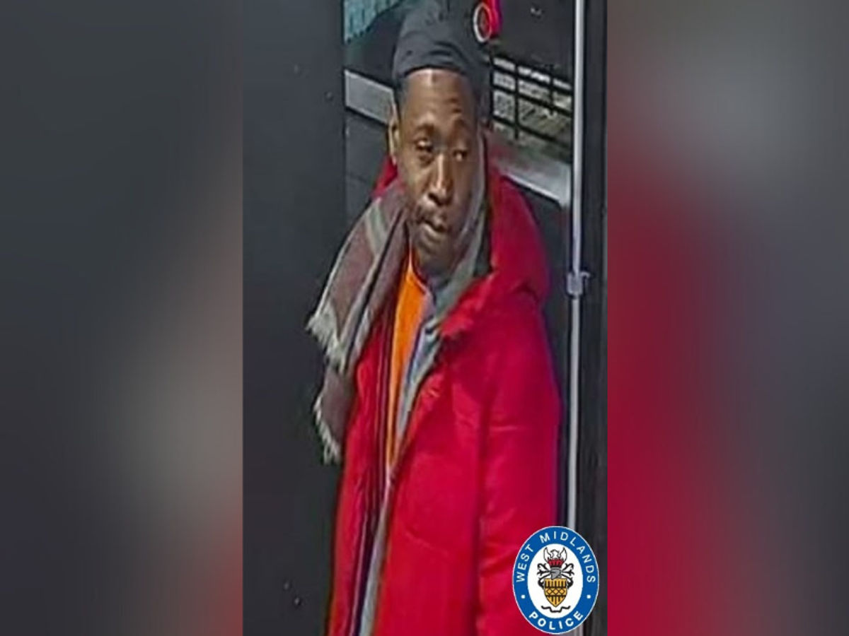 Police seeking suspect after man was punched and robbed in Smethwick