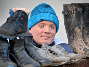 Supporting image for story: Dedicated walker plans to take a stroll to San Francisco to raise money for Acorns Hospice