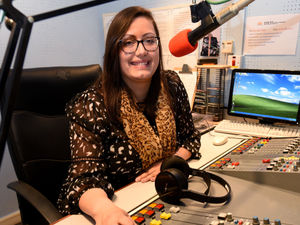 Supporting image for story: The radio friends at your hospital bedside